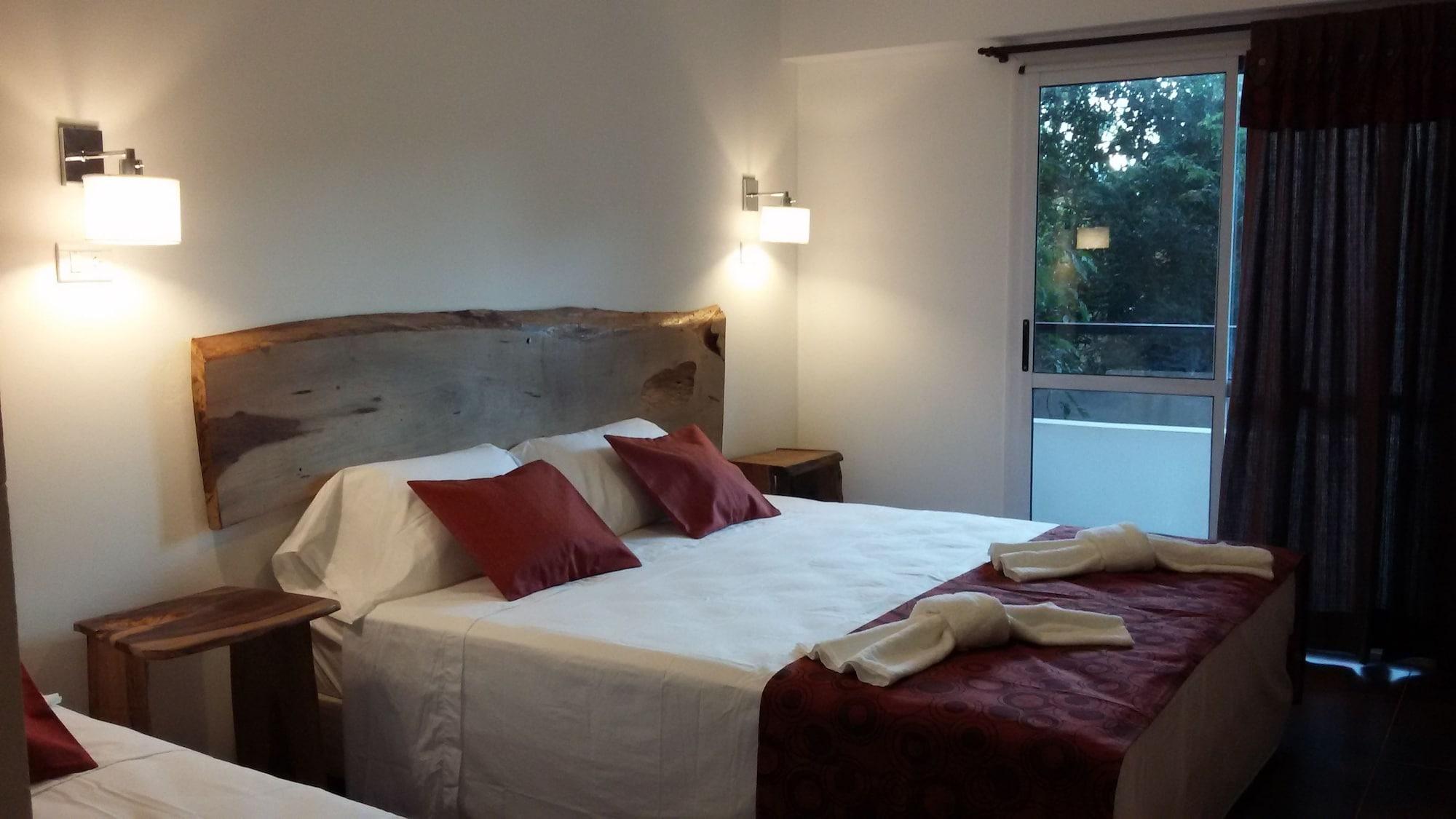 Kelta Hotel Puerto Iguazu Centro Buitenkant foto
