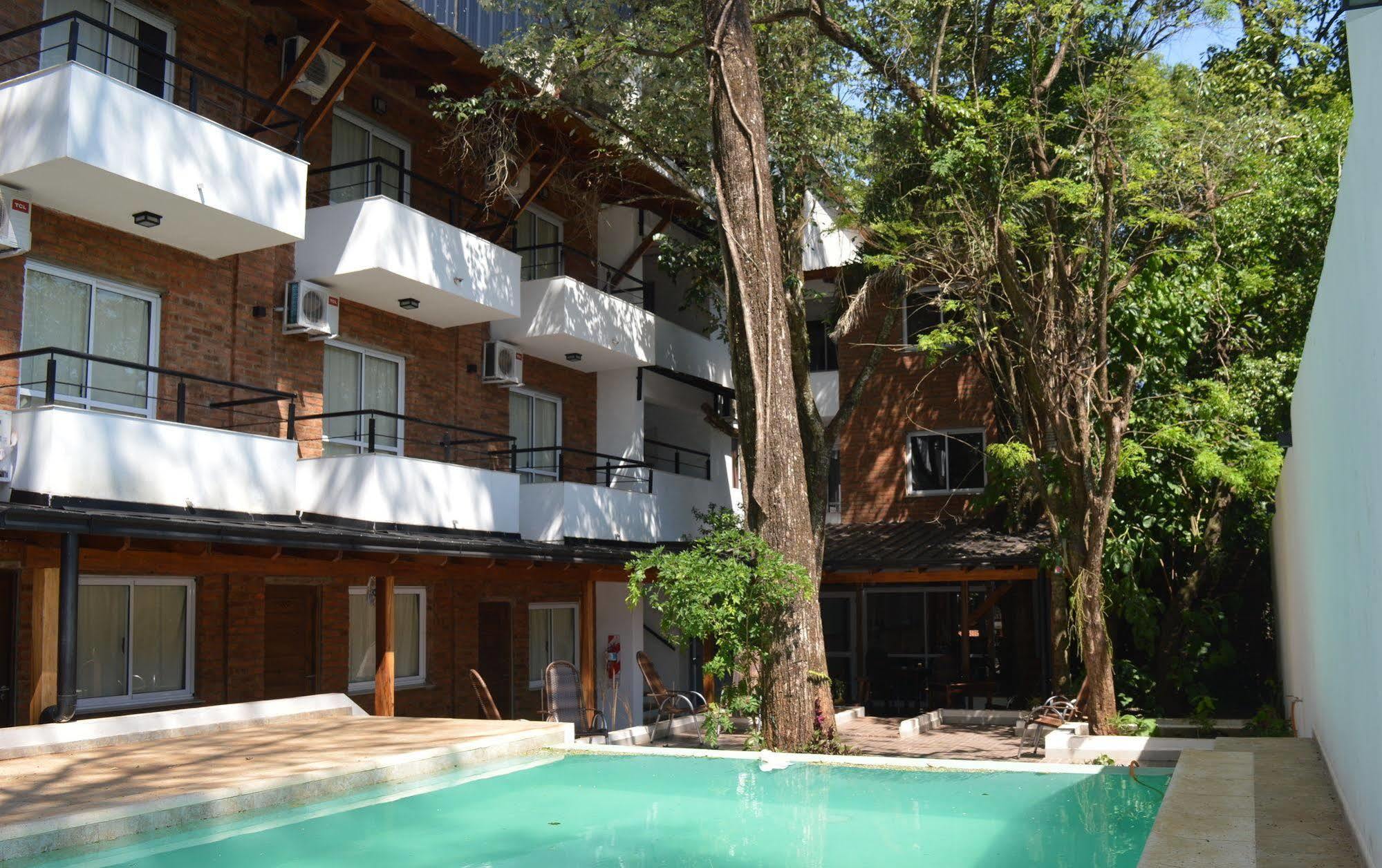 Kelta Hotel Puerto Iguazu Centro Buitenkant foto